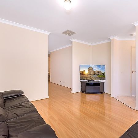 City Heights Perth Exterior foto