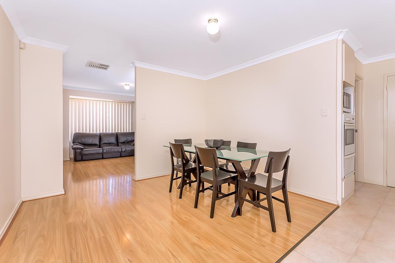 City Heights Perth Exterior foto