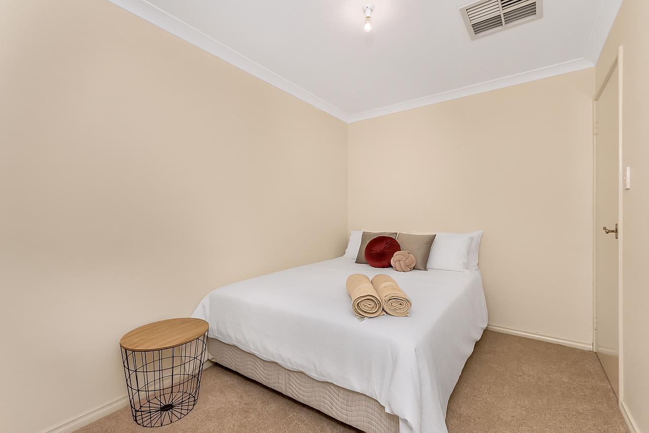City Heights Perth Exterior foto