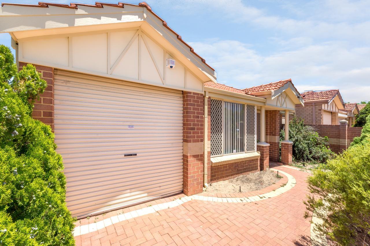 City Heights Perth Exterior foto